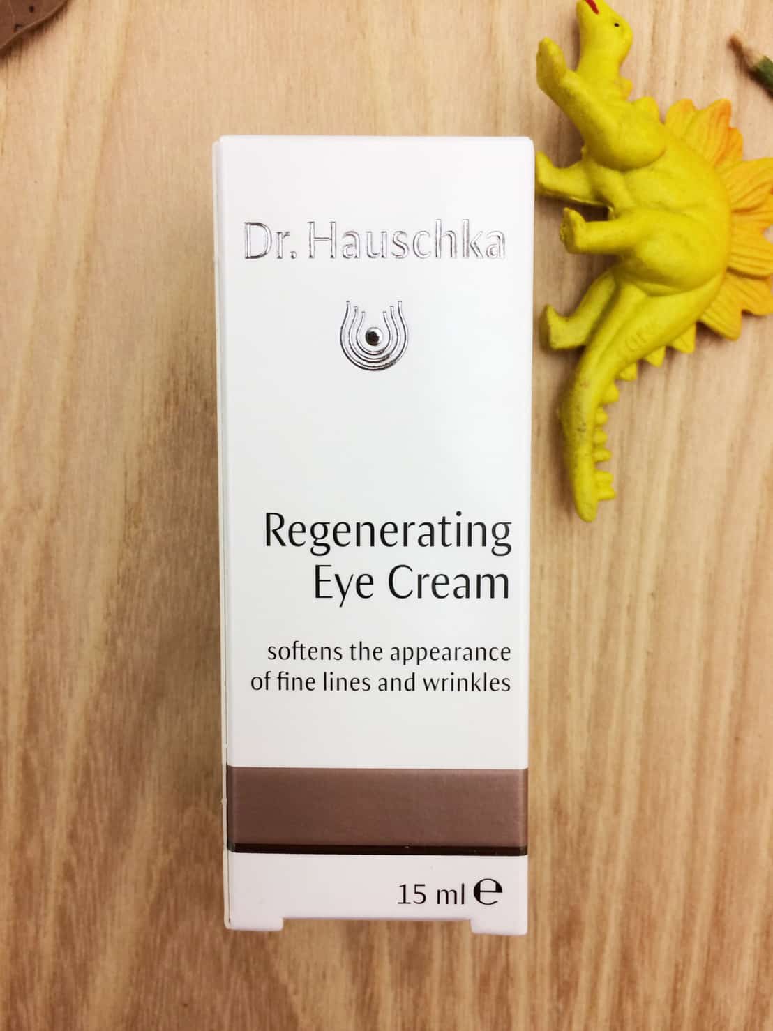 Dr.Hauschka German family regeneration eye cream 15ml Regenerating Eye Cream
